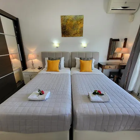 Hotel Angela 3*